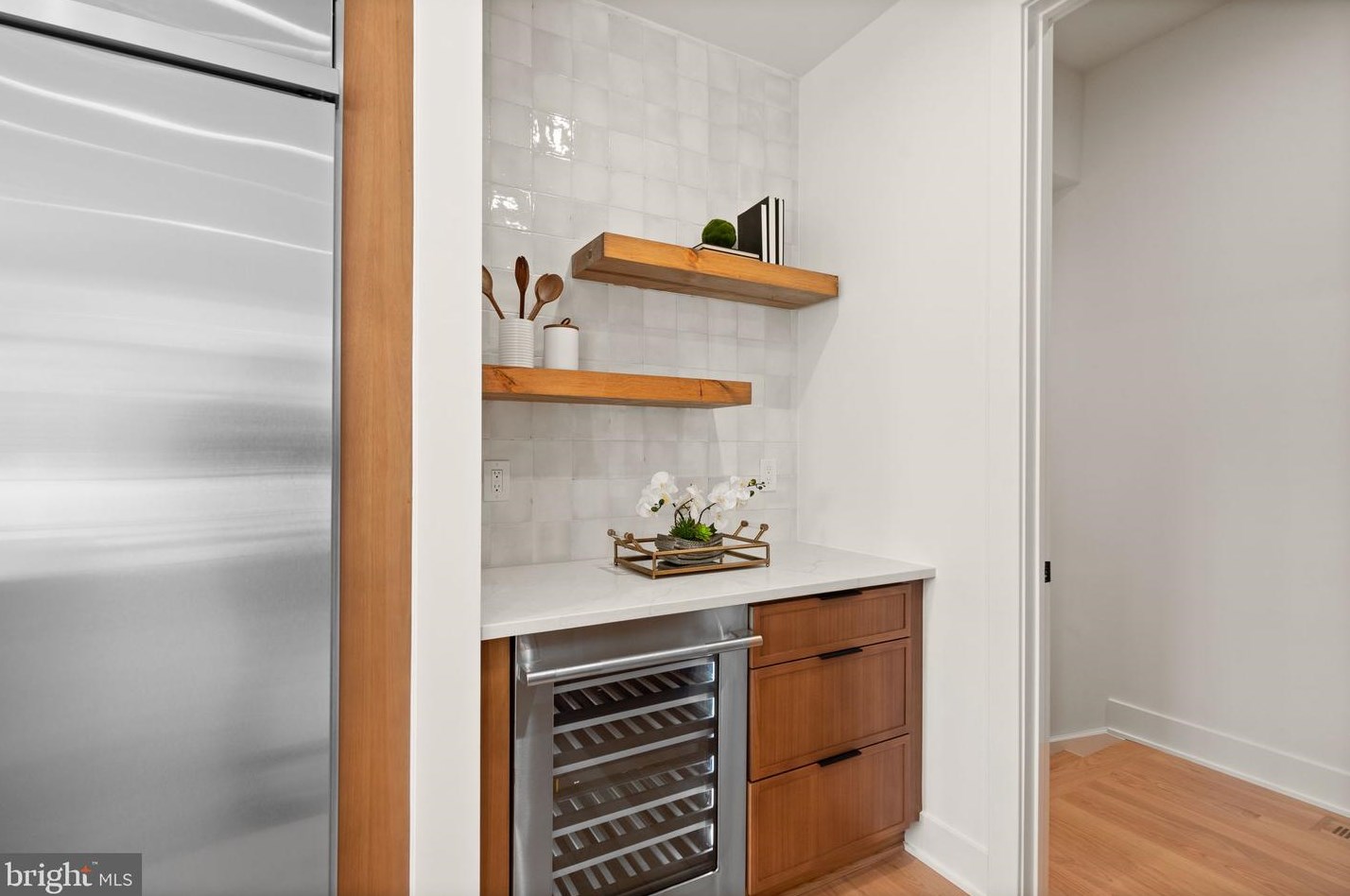 132 Kingsley Rd, Vienna VA  22180-6501 exterior