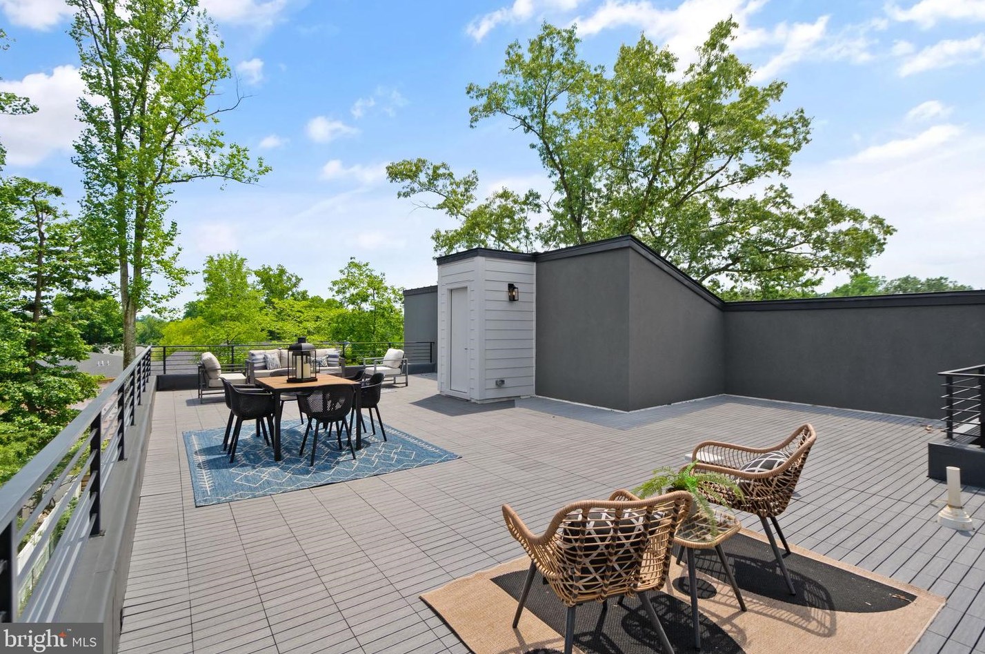 132 Kingsley Rd, Vienna VA  22180-6501 exterior