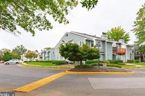 8626 Beekman Pl #26c, Alexandria, VA 22309