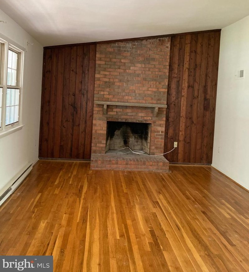 852 Constellation Dr, Great Falls VA  22066-2503 exterior