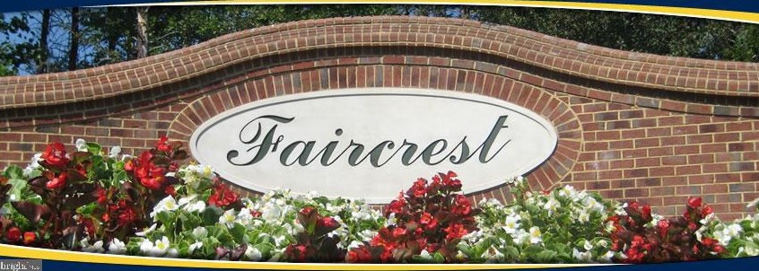5256 Jule Star Dr, Centreville, VA 20120