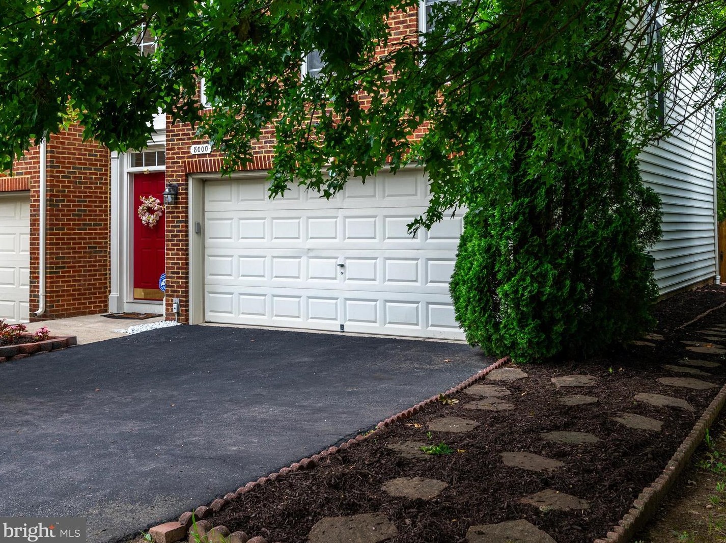 8000 Samuel Wallis St, Lorton, VA 22079
