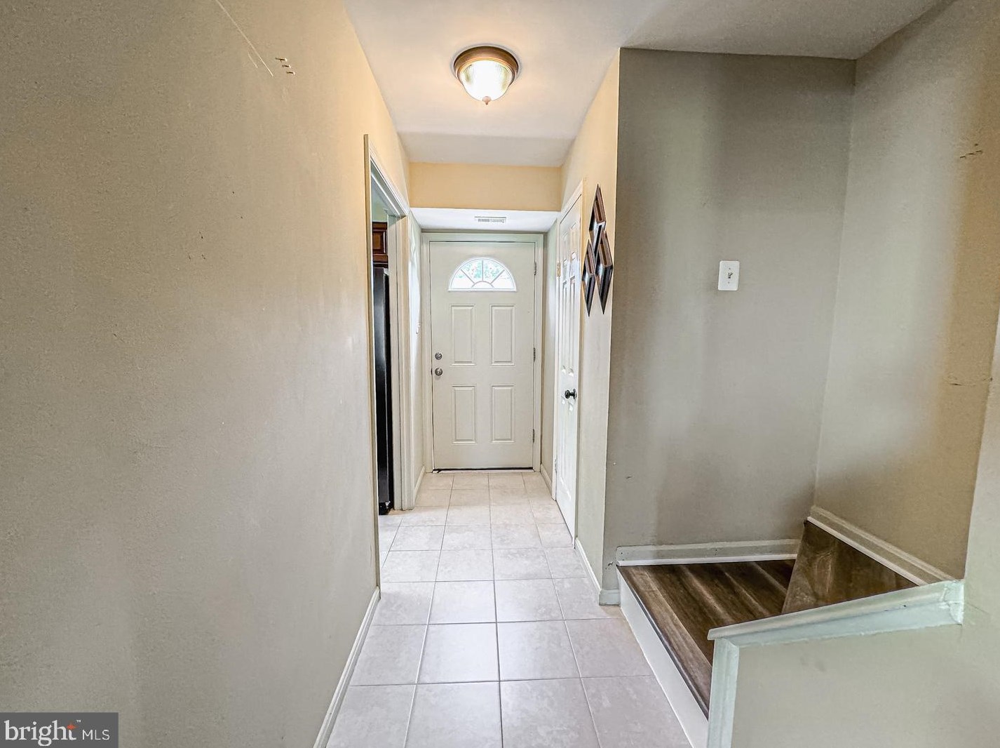 14464 Golden Oak Rd, Centreville, VA 20121