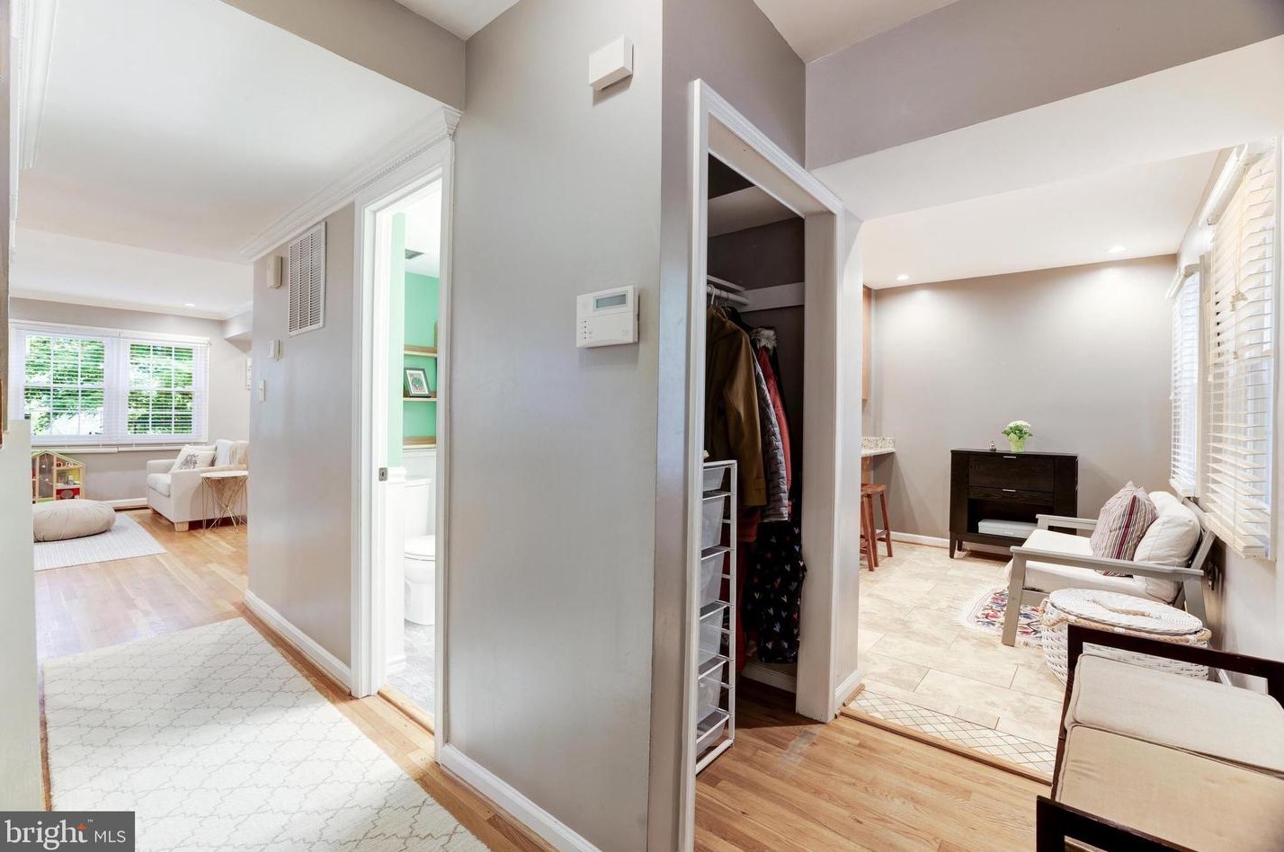 11721 Shore Dr, Herndon VA  20190-4506 exterior