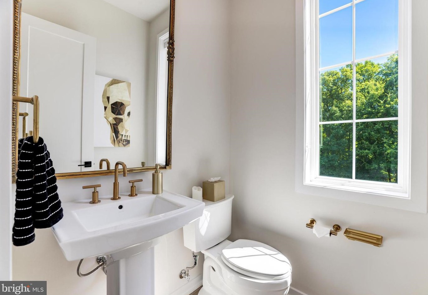 11732 Sunrise Valley Dr, Herndon VA  20191-1403 exterior