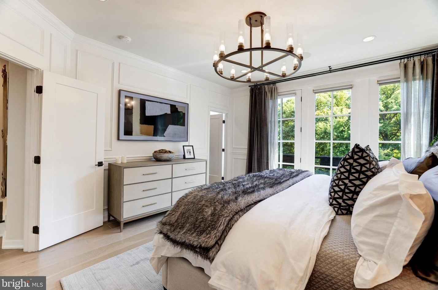 11732 Sunrise Valley Dr, Herndon VA  20191-1403 exterior