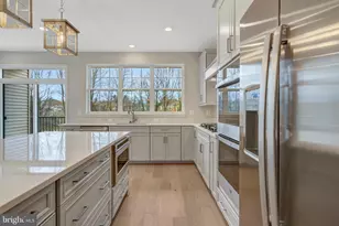 05 Fair Lakes Ct, Fairfax, VA 22033 - Photo 8