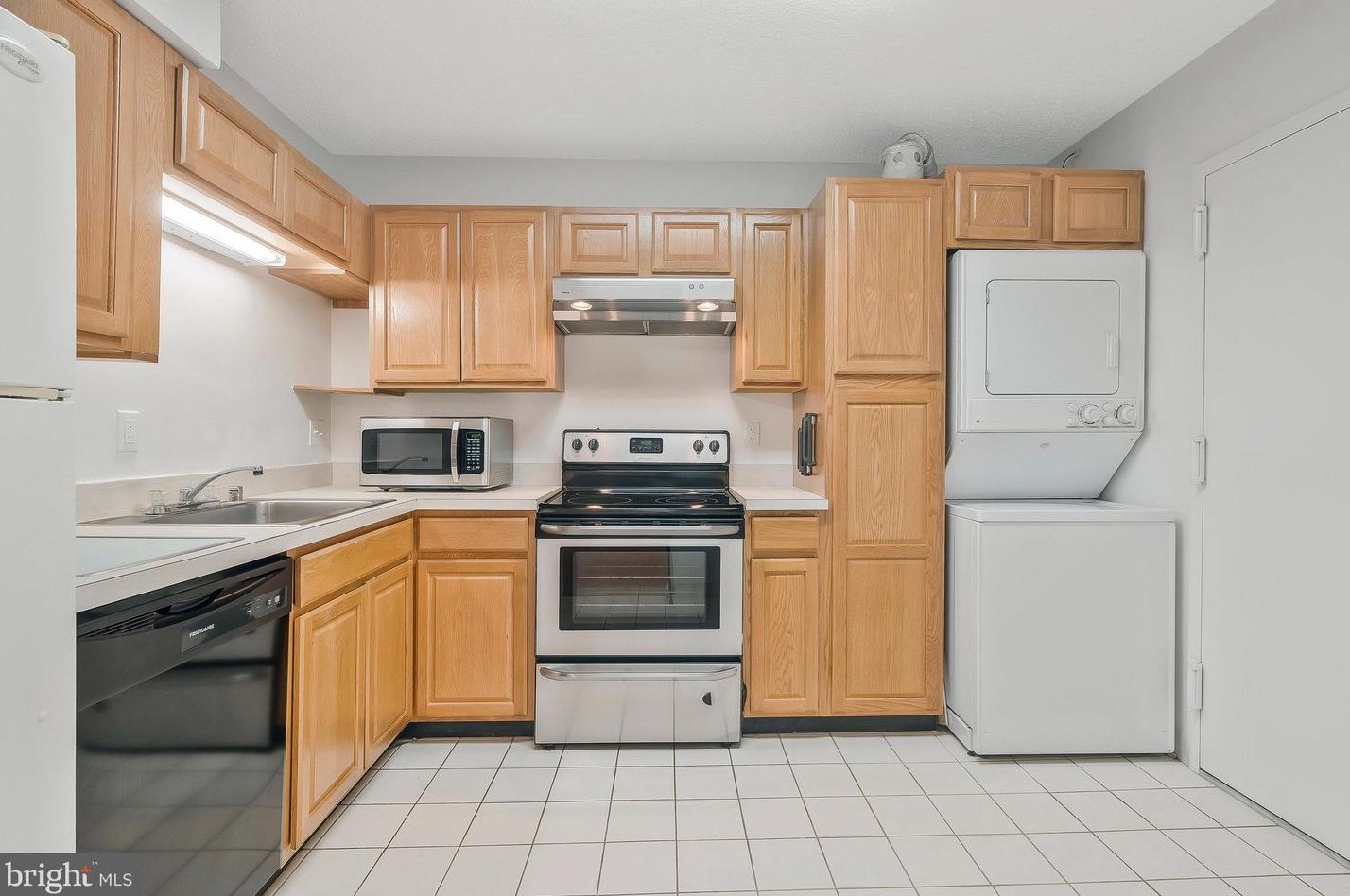 1800 Old Meadow Rd Apt 1011, Mc Lean, VA 22102