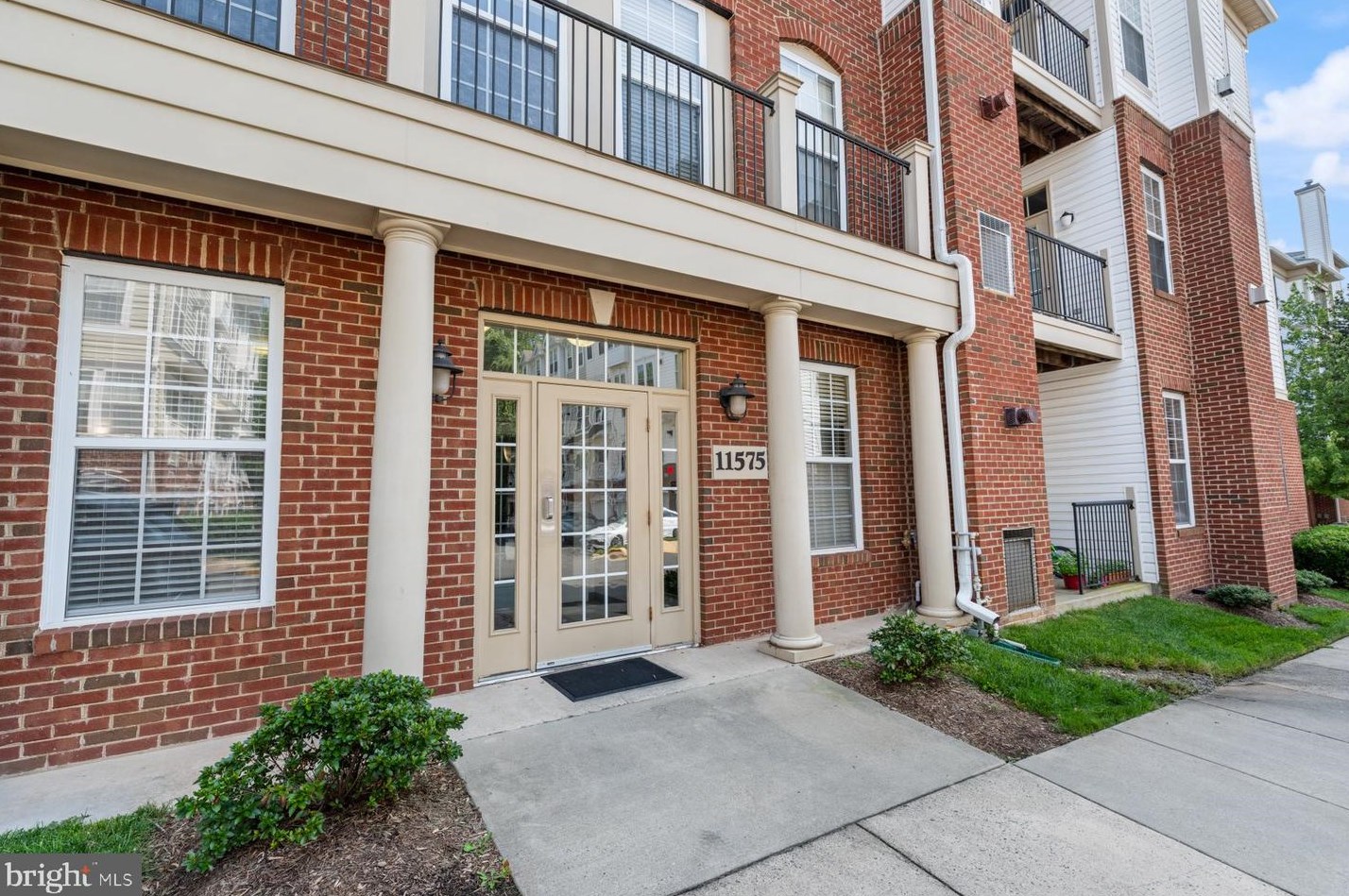 11575 Cavalier Landing Ct, Fairfax, VA 22030-8554
