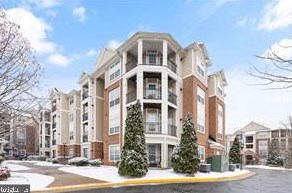 12913 Centre Park Cir #102, Herndon, VA 20171
