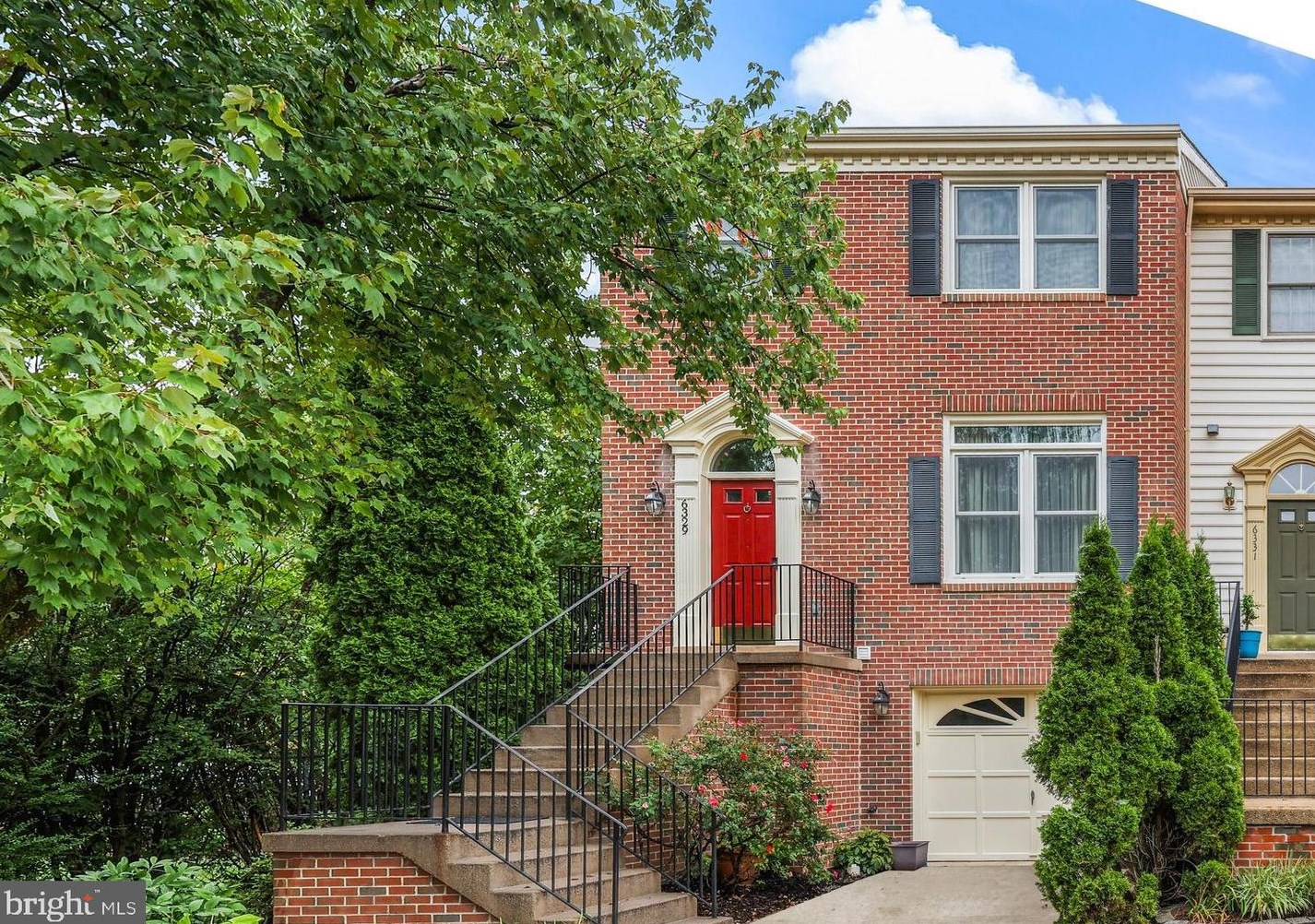 6329 Franconia Commons Dr, Alexandria, VA 22310-2568