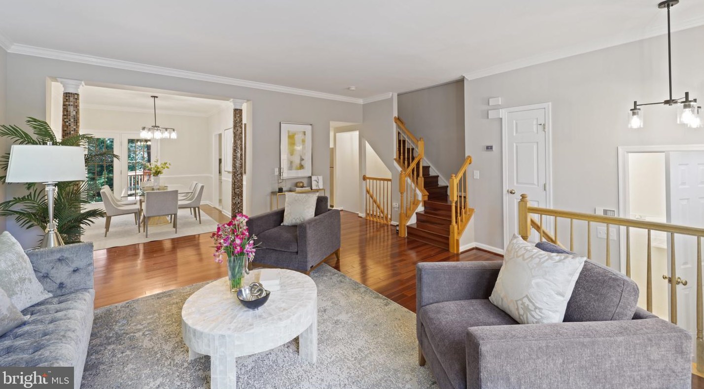 2039 Madrillon Springs Ct, Vienna, VA 22182-3764