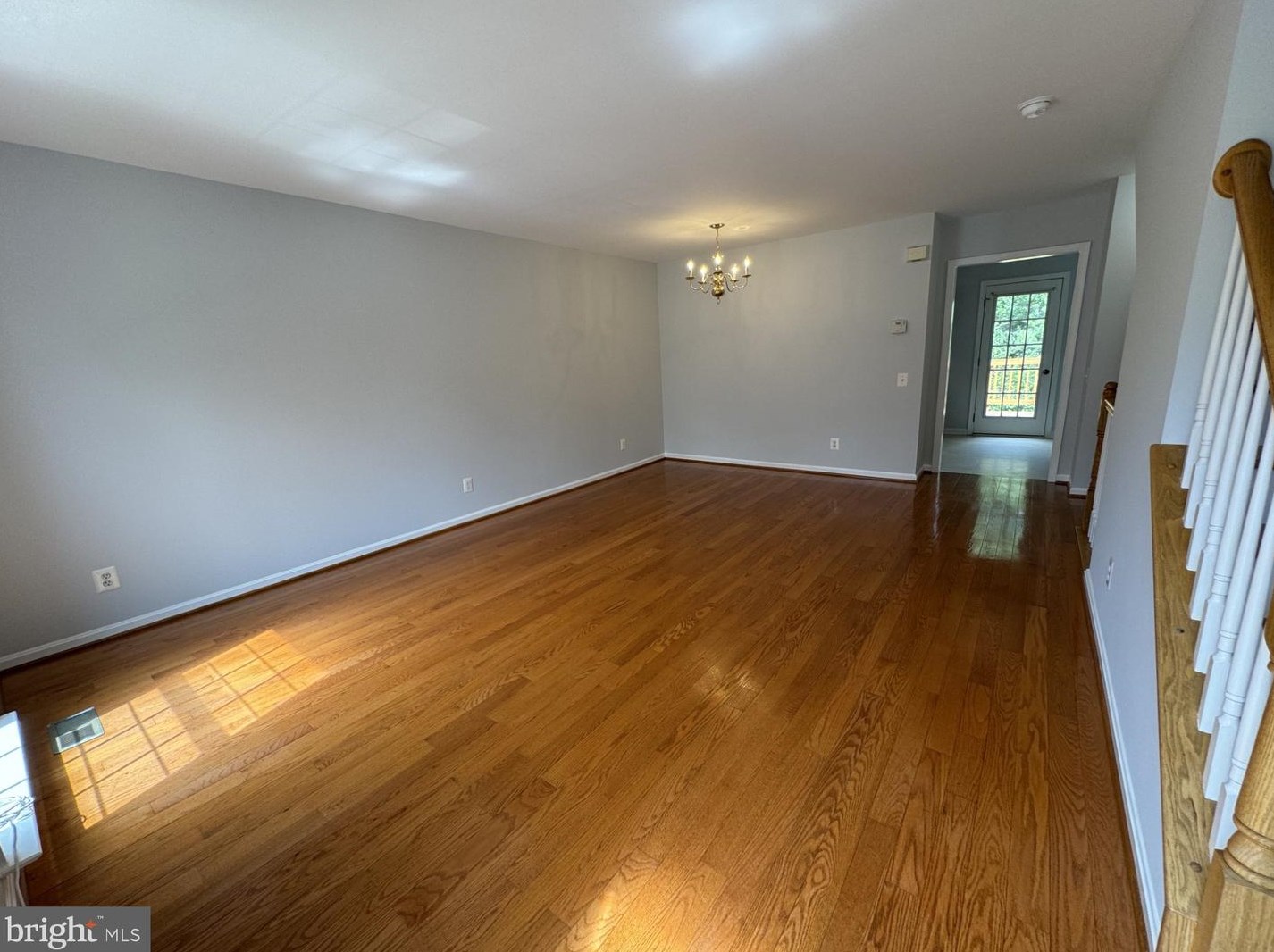 13134 Rose Petal Cir, Herndon VA  20171-4829 exterior