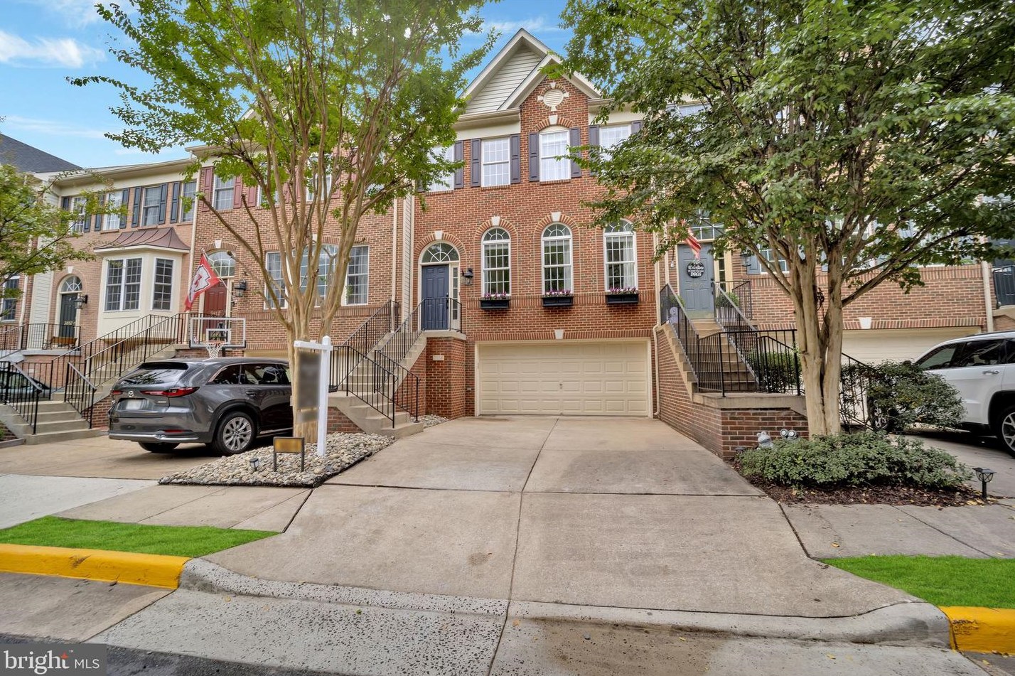 3814 Elmwood Towne Way, Alexandria VA  22303-1161 exterior