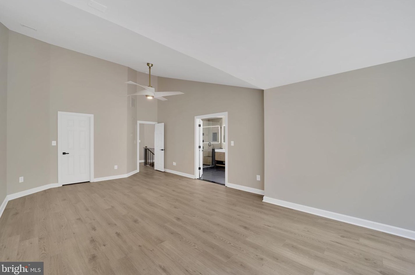 3814 Elmwood Towne Way, Alexandria VA  22303-1161 exterior