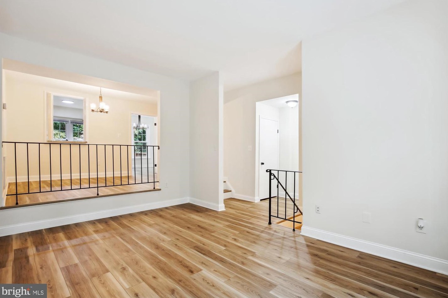 4794 Gainsborough Dr, Fairfax VA 22032-2313 exterior