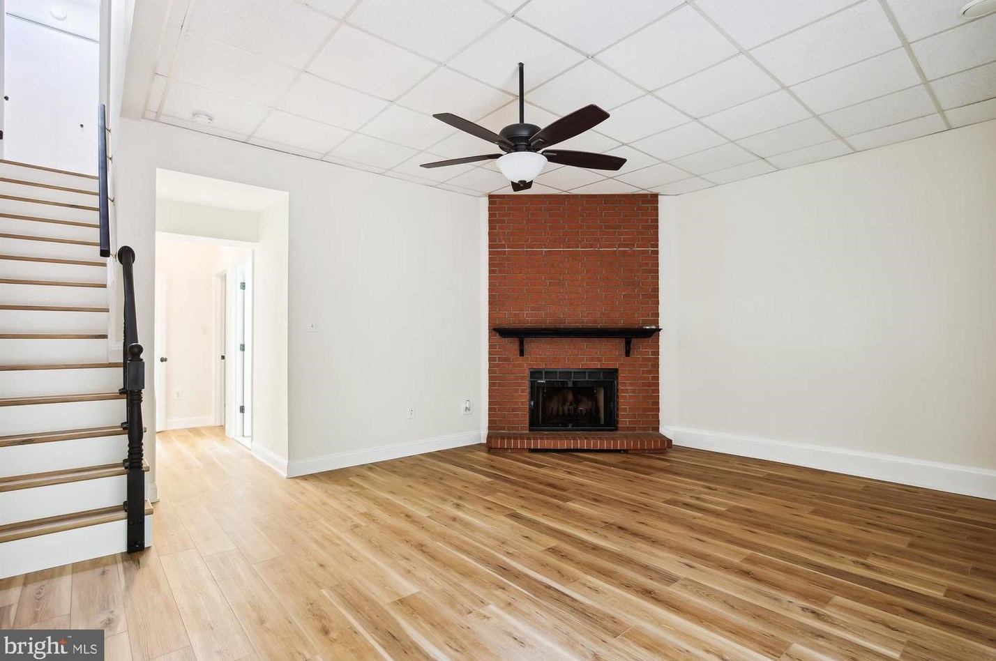 4794 Gainsborough Dr, Fairfax VA 22032-2313 exterior