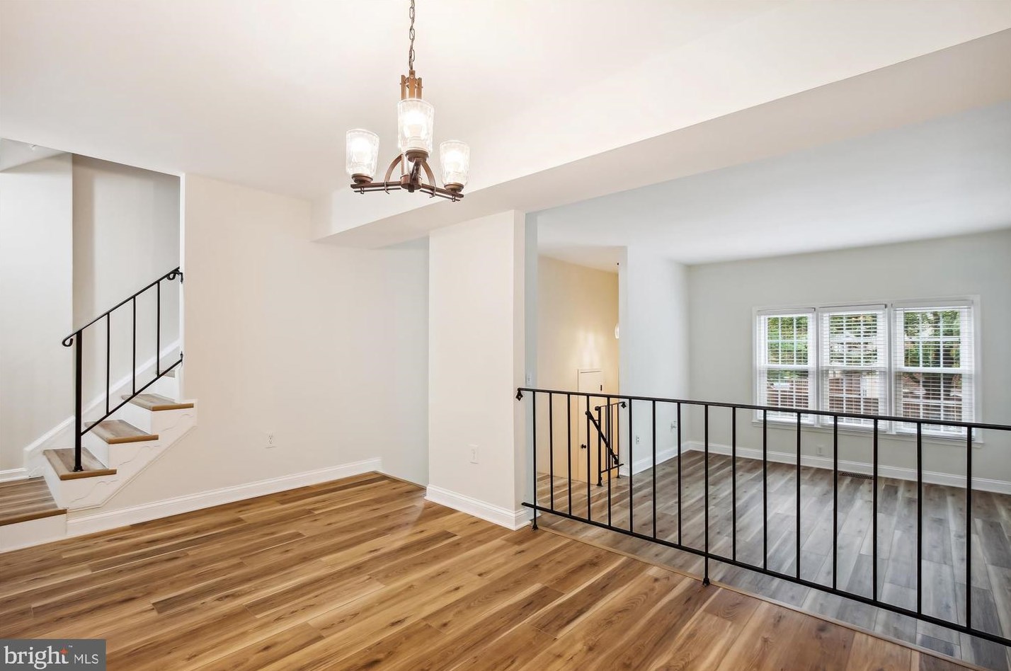 4794 Gainsborough Dr, Fairfax VA 22032-2313 exterior