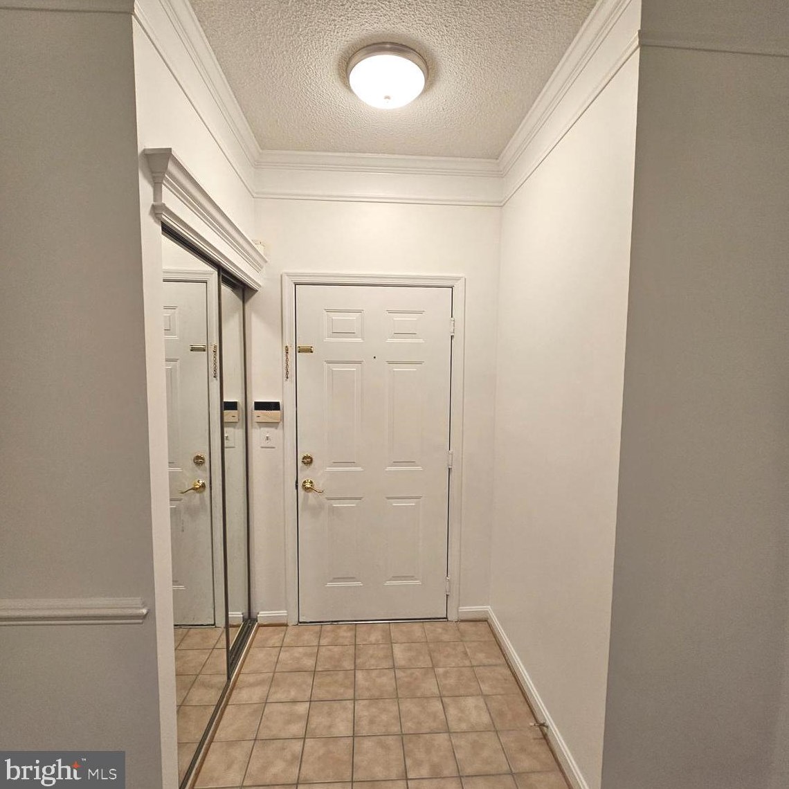 12160 Abington Hall Pl Apt 101, Herndon, VA 20190