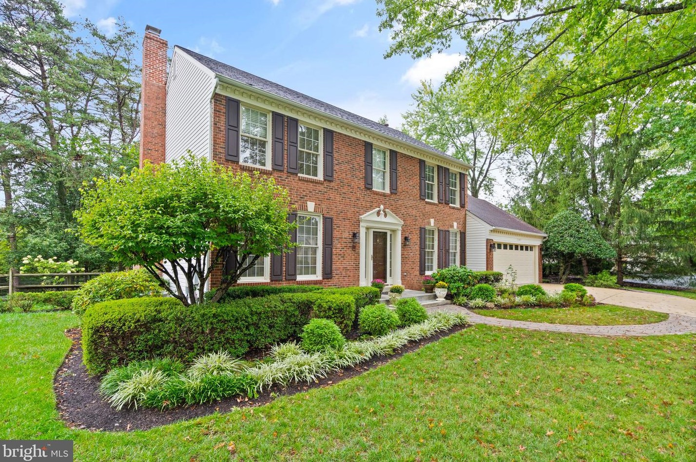 15457 Meherrin Dr, Centreville, VA 20120