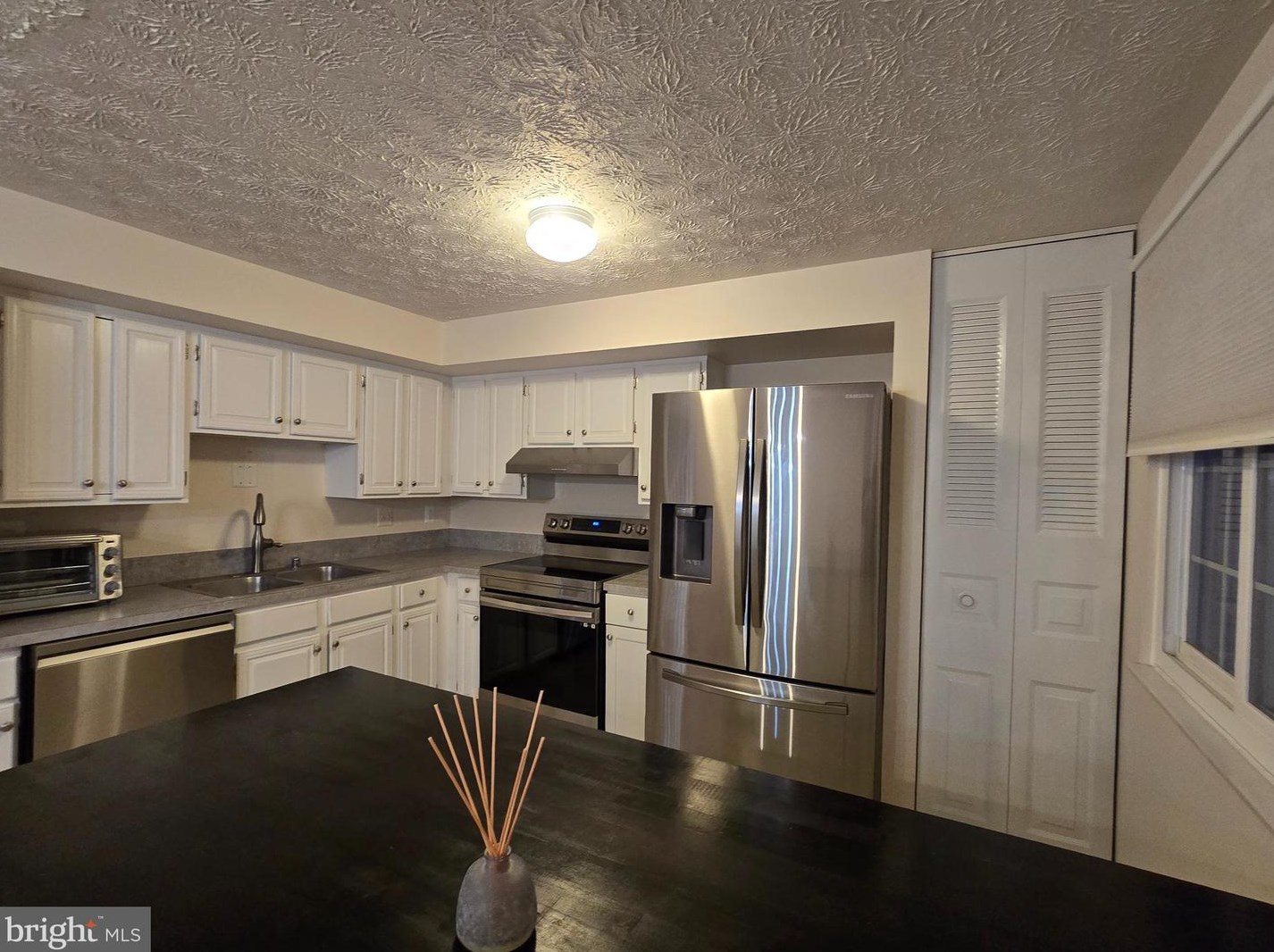 3930 Plum Run Ct, Fairfax, VA 22033