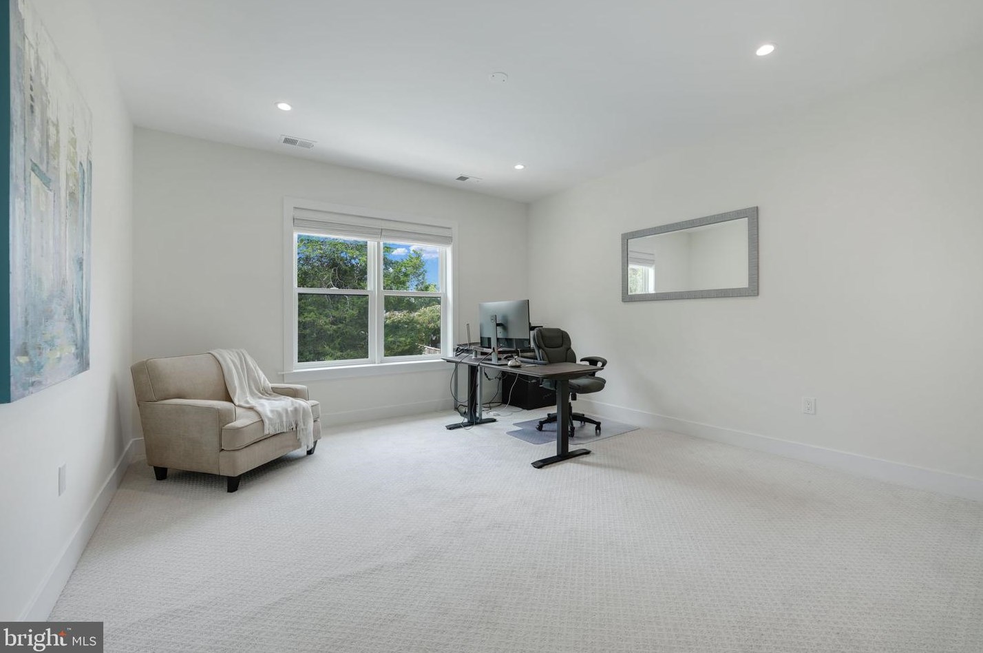 828 Constellation Dr, Great Falls VA  22066-2501 exterior