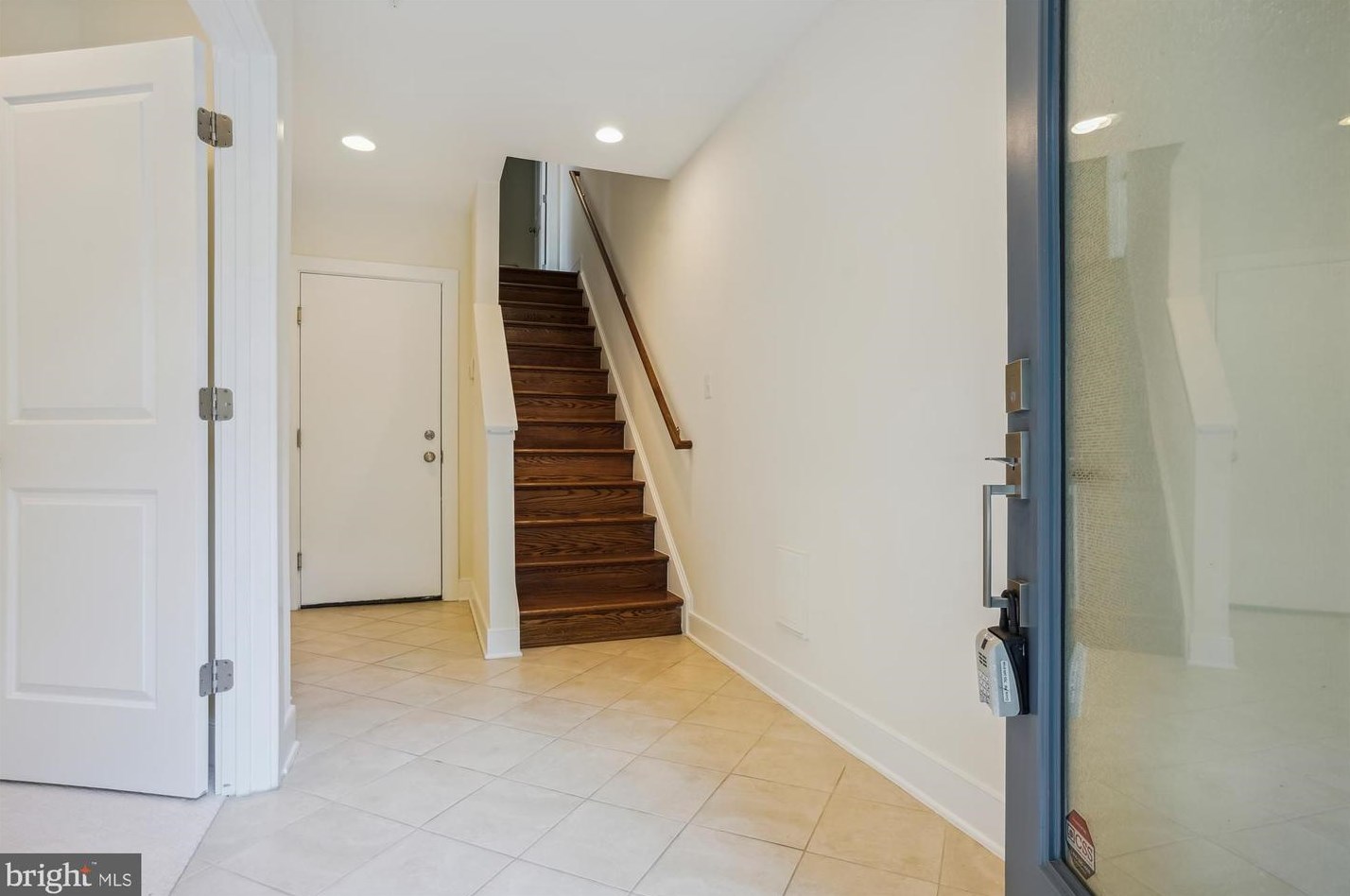 3003 District Ave, Fairfax, VA 22031