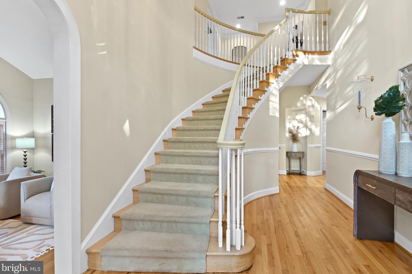 6505 Flowerdew Hundred Ct, Centreville, VA 20120