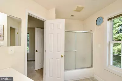 7801 Ridgewood Drive, Annandale, VA 22003 - Photo 34