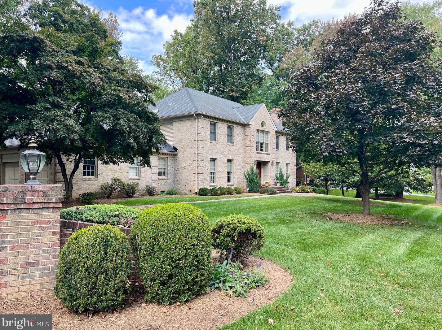 1310 Daviswood Dr, Mc Lean, VA 22102-2222
