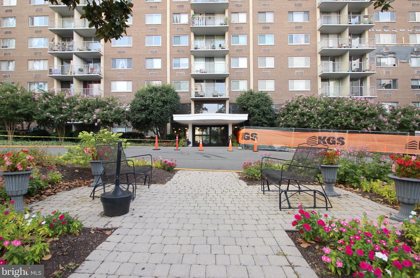 2059 Huntington Ave #409, Alexandria, VA 22303