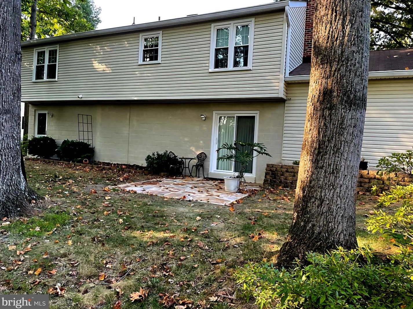 14591 Woodland Ridge Dr, Centreville, VA 20121
