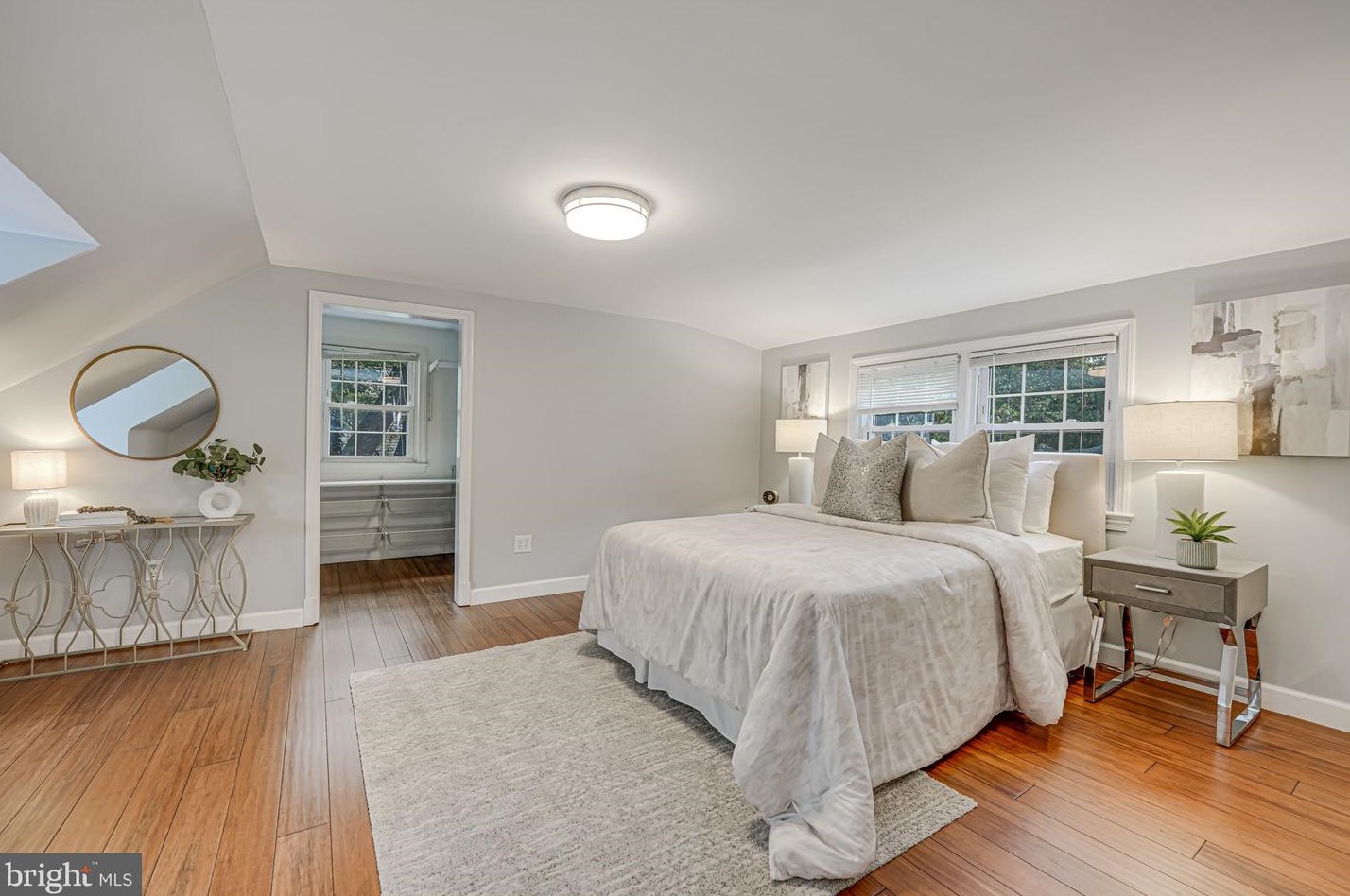 10315 Blake Ln, Vienna VA 22124-2632 exterior