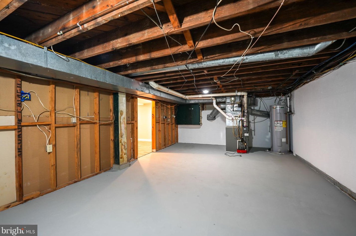 10315 Blake Ln, Vienna VA 22124-2632 exterior