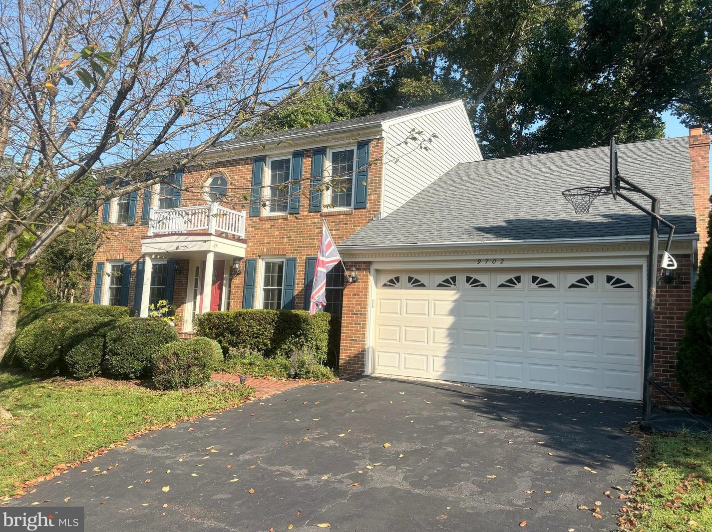 9702 Oak Bridge Pl, Fairfax, VA 22039-3400