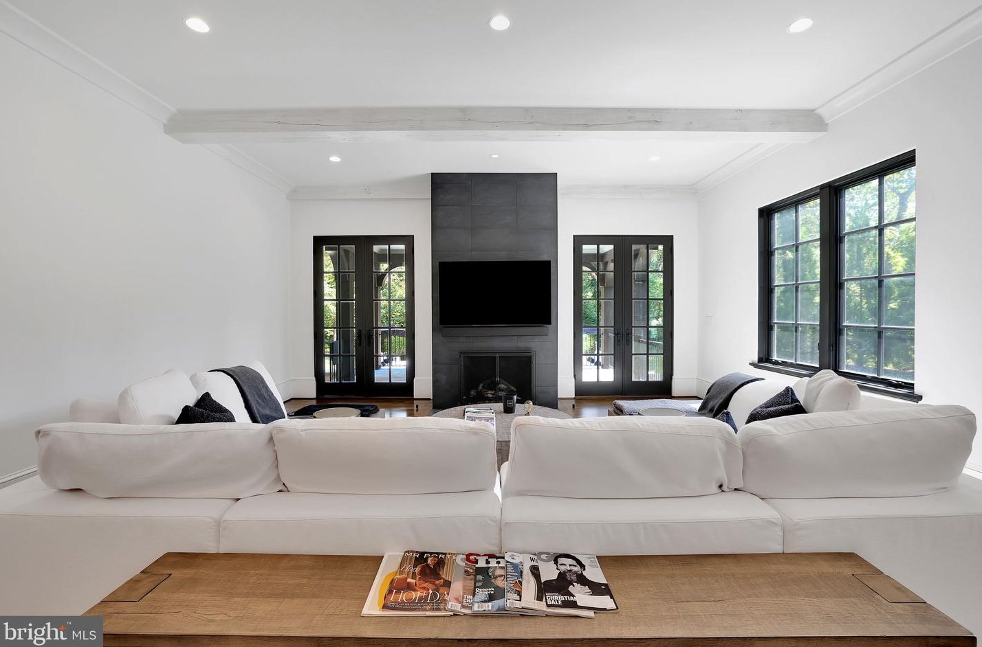 1418 Kirby Rd, Mc Lean VA 22101-3201 exterior