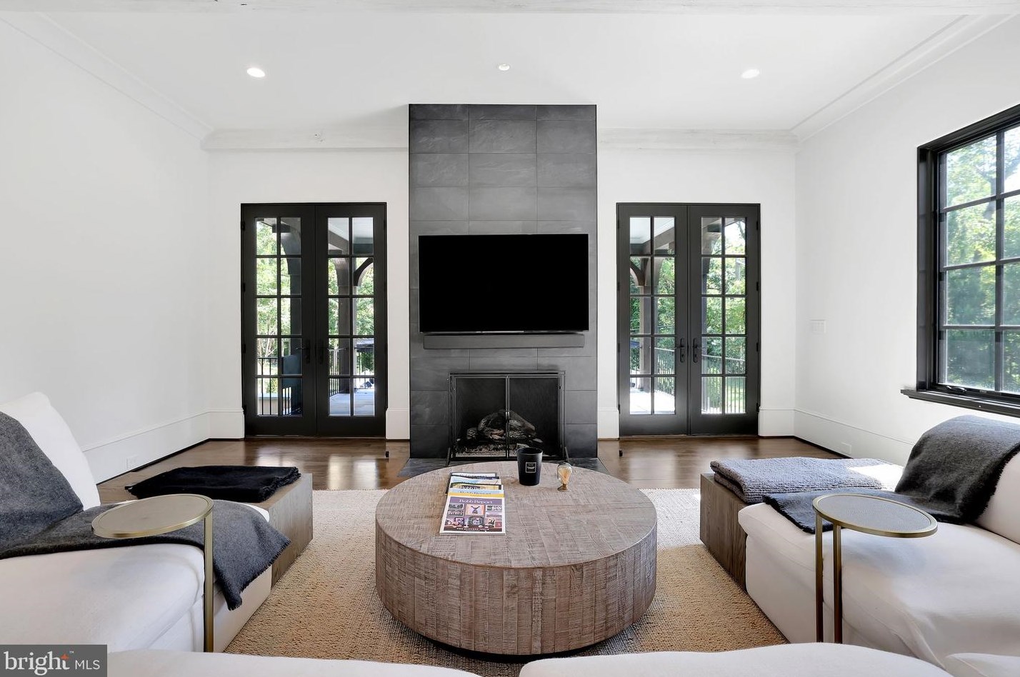 1418 Kirby Rd, Mc Lean VA 22101-3201 exterior