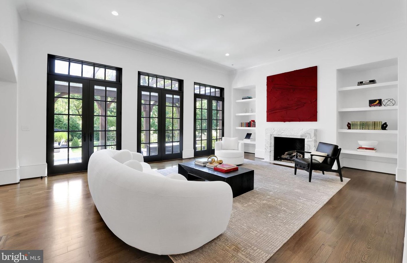 1418 Kirby Rd, Mc Lean VA 22101-3201 exterior