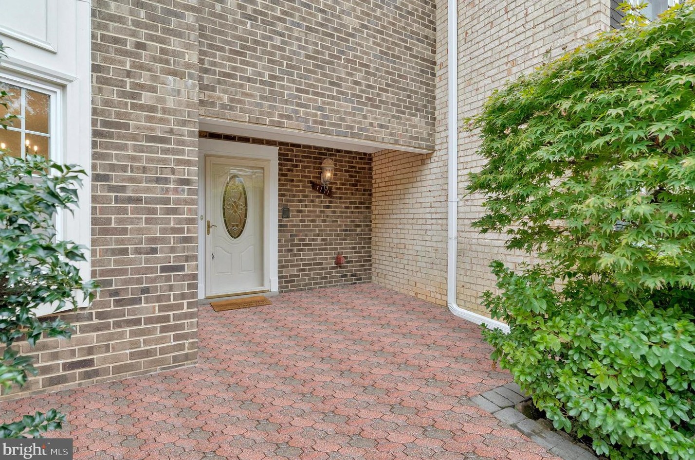 1111 Moorefield Hill Ct Sw, Vienna, VA 22180