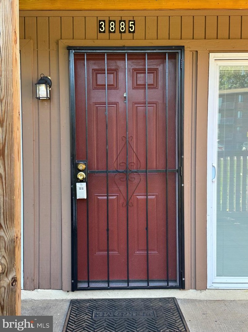 3885 El Camino Pl #15, Alexandria, VA 22309