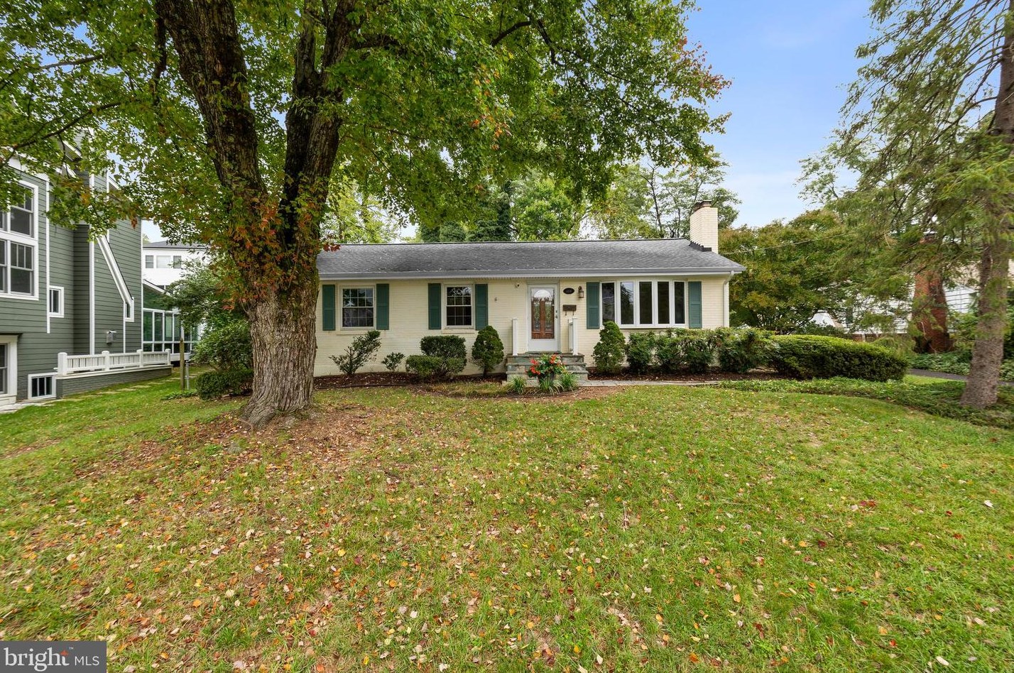 604 Blackstone Terrace Nw, Vienna, VA 22180