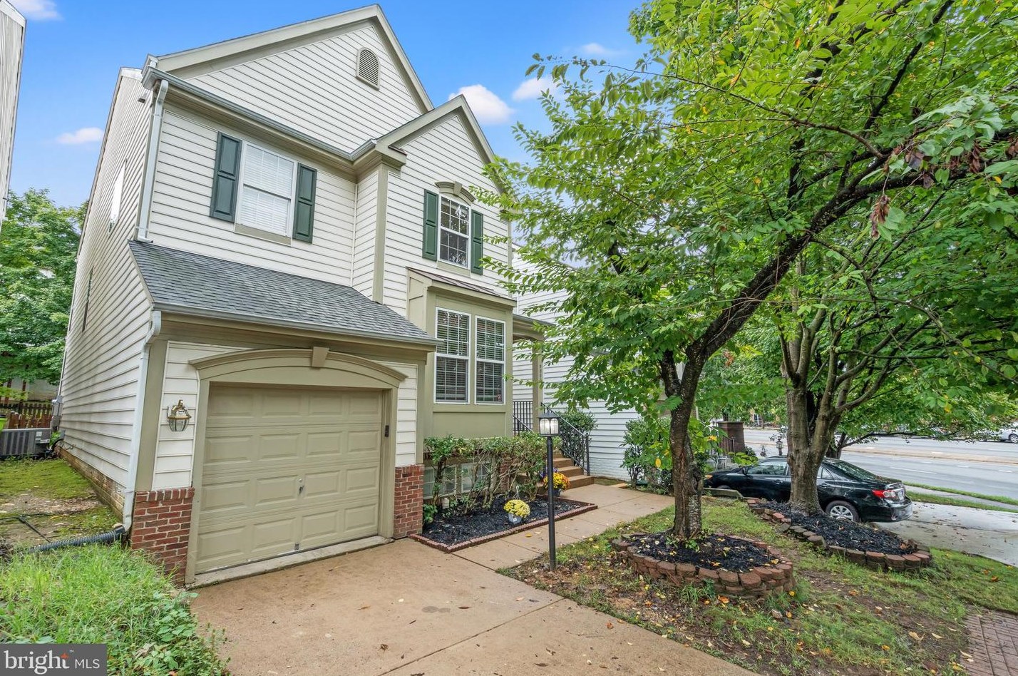 9002 Harrover Pl, Lorton, VA 22079-4701