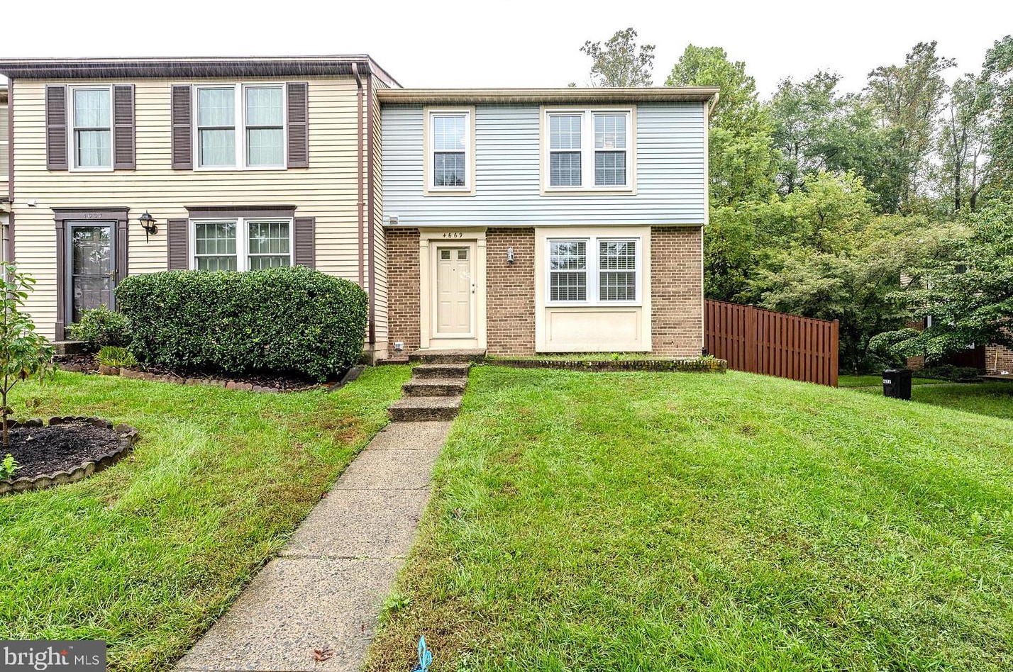 4669 Brentleigh Ct, Annandale, VA 22003-3555