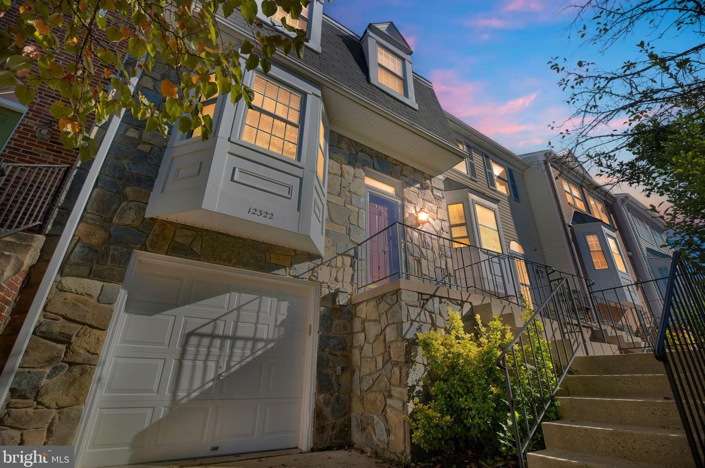12322 Field Lark Ct, Fairfax, VA 22033-2822