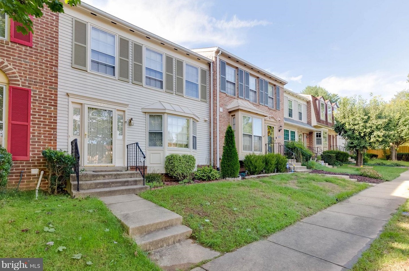 4520 Shoal Creek Ct, Alexandria, VA 22312