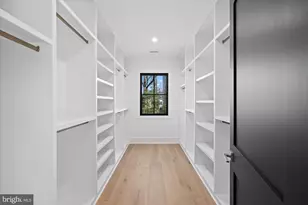 627 Hine St SE, Vienna, VA 22180 - Photo 68