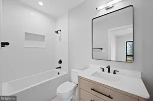 627 Hine St SE, Vienna, VA 22180 - Photo 74