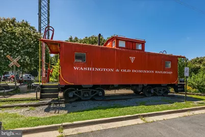 627 Hine Street SE, Vienna, VA 22180 - Photo 114