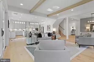 607 Truman Cir SW, Vienna, VA 22180 - Photo 14