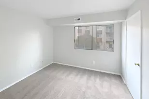 8006 Chanute Pl, Falls Church, VA 22042 - Photo 10